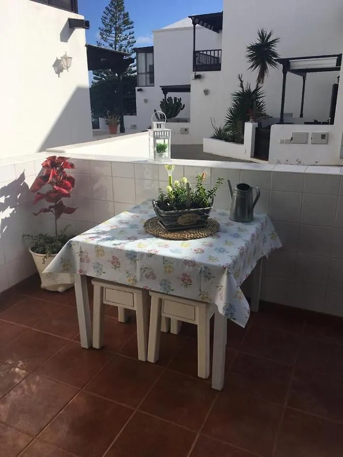 Duplex 3 Dormitorios Con Parking Privado Costa Teguise Spain